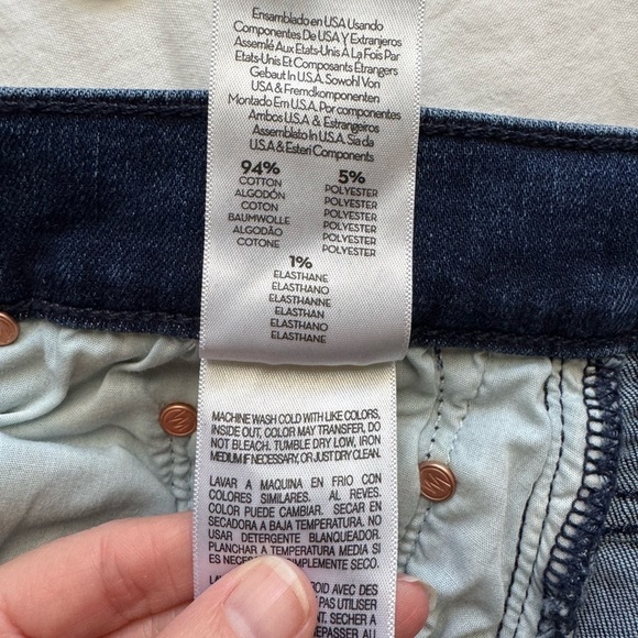 Mother The Weekender Fray Flare Jeans Mint Condition Size 32 - Picture 12 of 12